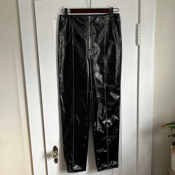 Aritzia Sunday Best Tessy Pants Vegan Leather - Picture 2 of 10